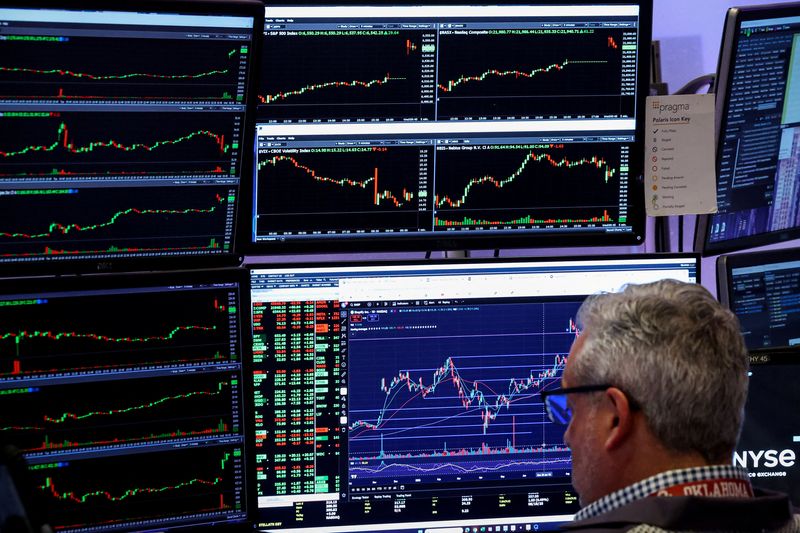 moved_LYNXNPEL901ZY_L